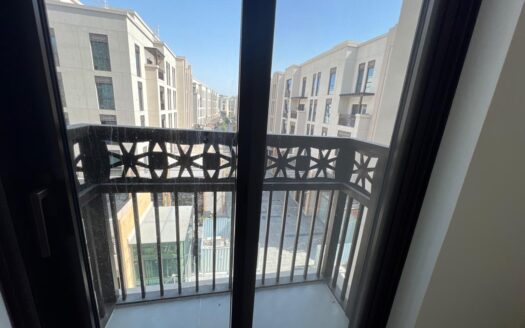 AVAILABLE | 2BHK WITH BALCONY | 2 MONTH FREE RENT