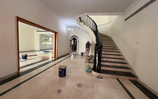 Private 5BHK Villa with Pool & Maid Room | High-End Living | 500K