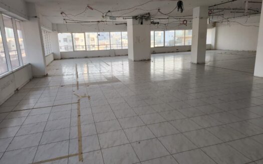 SPACIOUS AND VACANT | SEMI-FITTED OFFICE | PERFECT FOR BUSINESS 230K