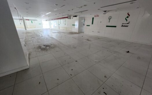 READY TO RENT SHOP | SPACIOUS AND PRIME LOCATION | FOR 771K