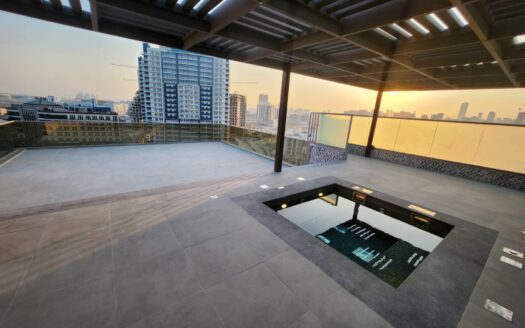 PRIVATE JACUZZI | 4BHK W/ SPACIOUS TERRACE | SCENIC VIEW