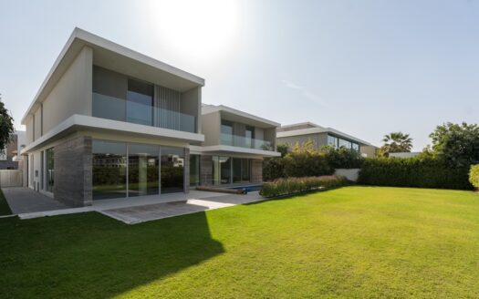 STANDALONE VILLA | ELEVATOR INSIDE | 6BHK WITH 2 PARKINGS | PRIVATE POOL AND LANDSCAPE