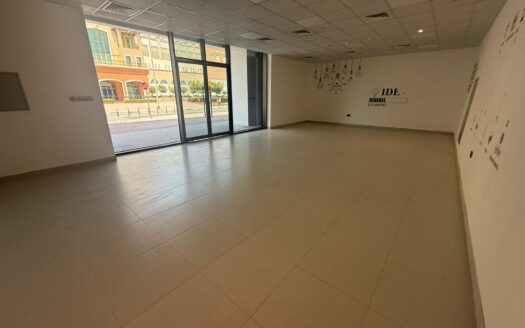 COMMERCIAL SPACE | ROAD FACING | IN PRIME LOCATION