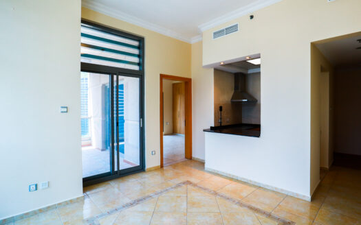 CHILLER FREE | 1BHK WITH BALCONY | NEAR METRO STATION